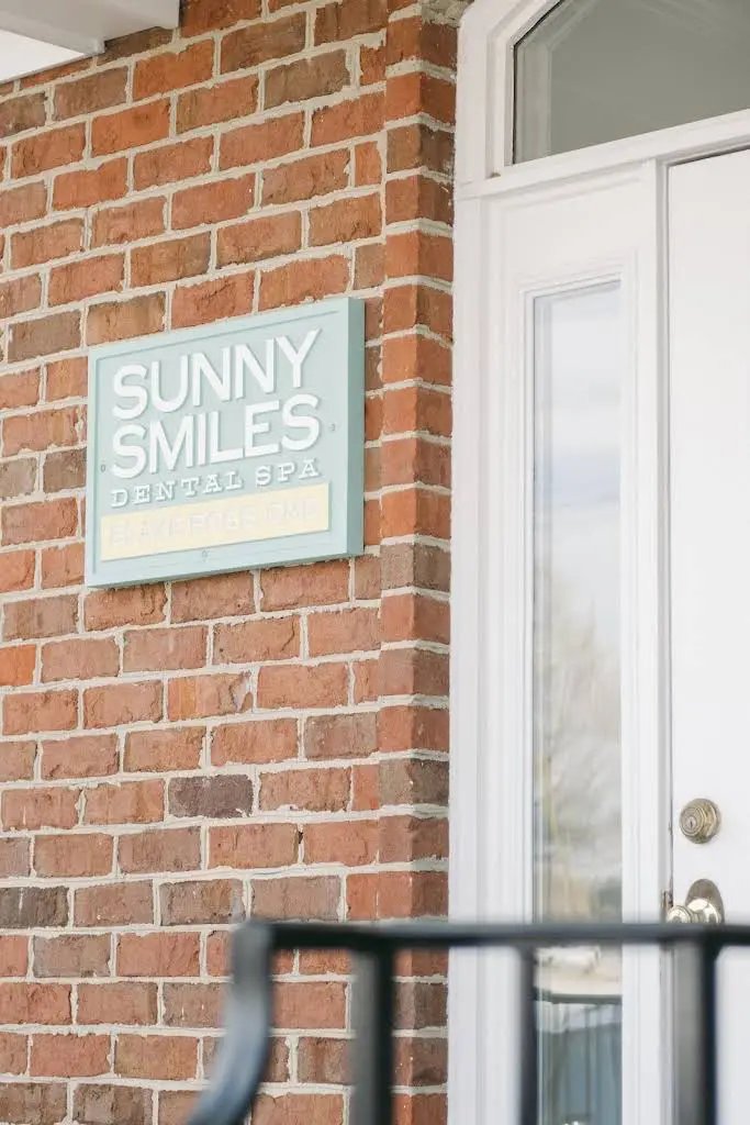 Sunny Smiles Dental Spa