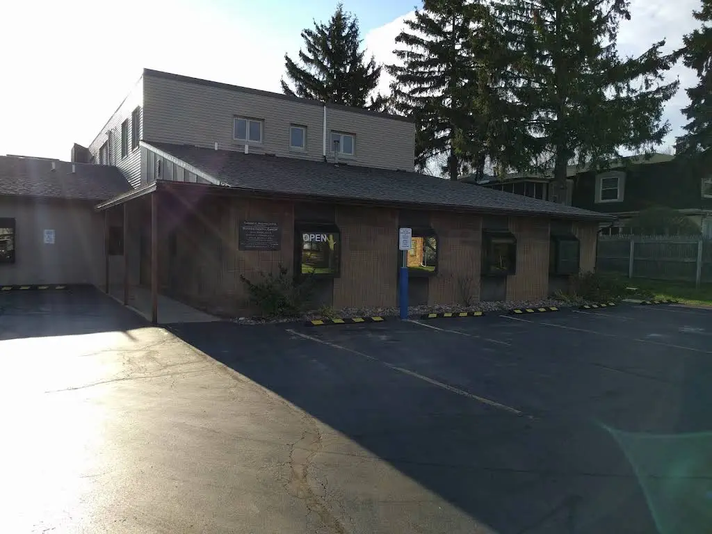 Snyder Dental Group - Professional dental clinic exterior with modern facilities