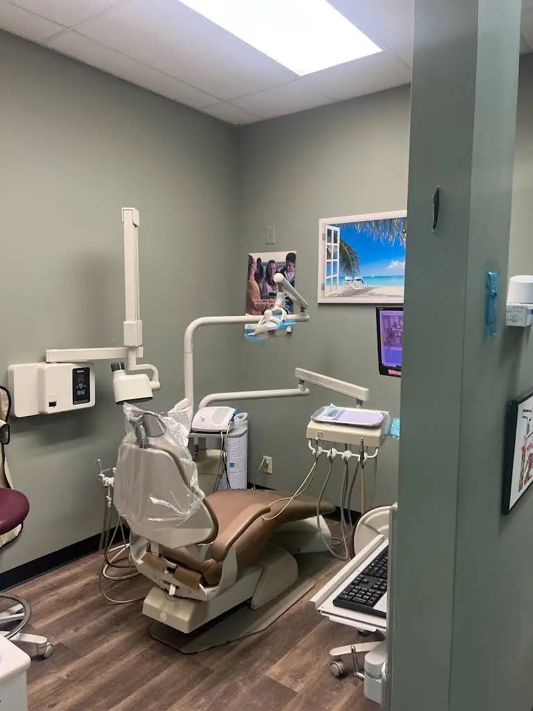 Smile Designs 101 - Professional dental clinic exterior with modern facilities