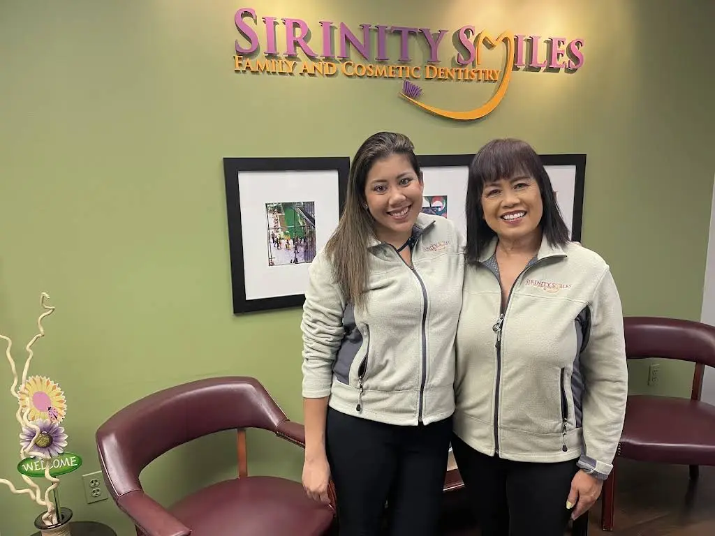 Sirinity Smiles: Sirin Ocharoen, DMD