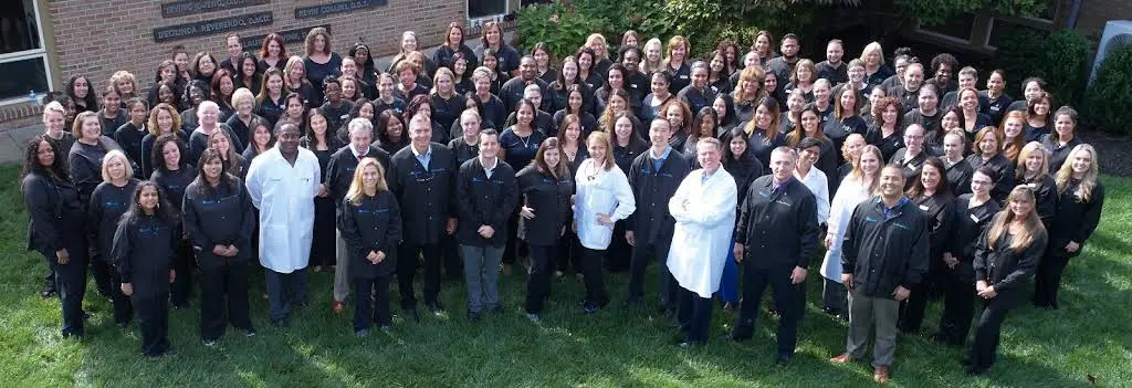 Hamilton Dental Associates - Professional dental clinic exterior with modern facilities
