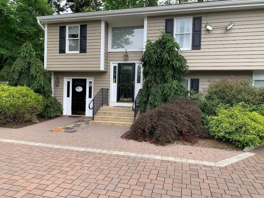 Plainsboro Dental Care - Professional dental clinic exterior with modern facilities