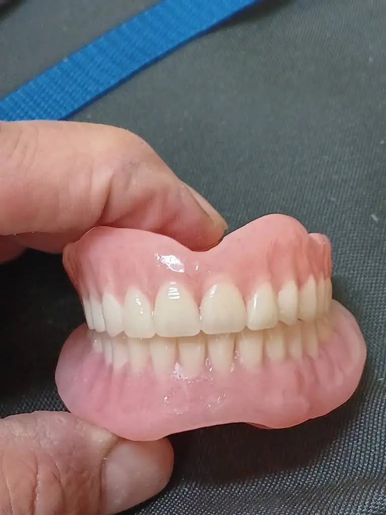 Affordable Dentures & Implants