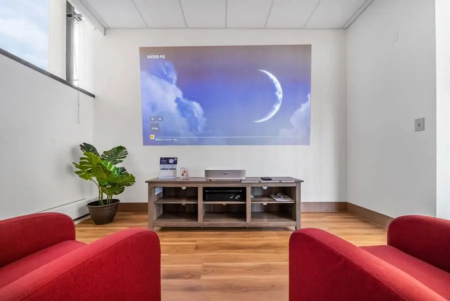 My Dentist Friend - Professional dental clinic exterior with modern facilities