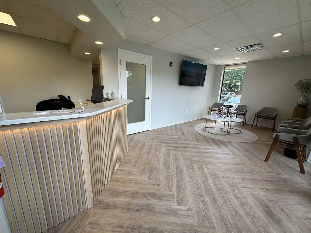Marlton Modern Dentistry - Professional dental clinic exterior with modern facilities
