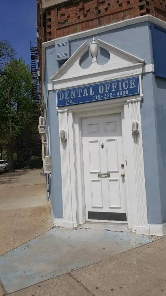 The Brooklyn Dentist