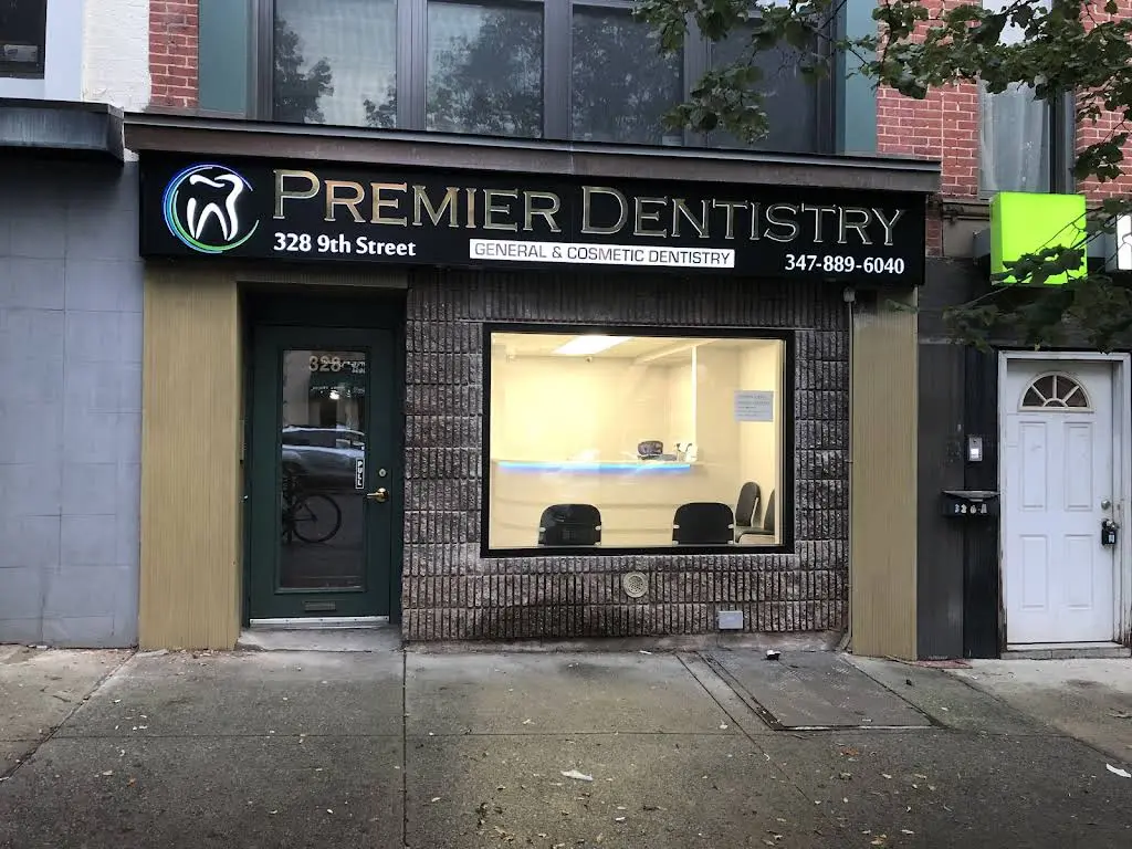 Premier Dentistry: Dr. Ifraim Agababayev