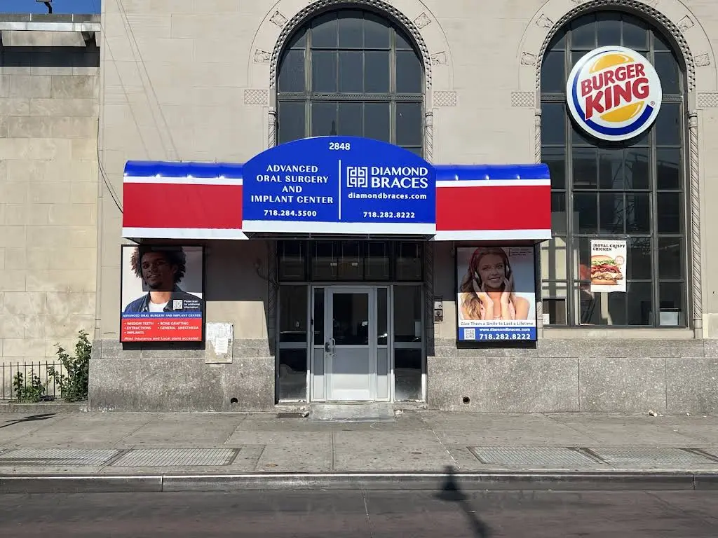 Diamond Braces Orthodontist: Braces & Invisalign - Professional dental clinic exterior with modern facilities