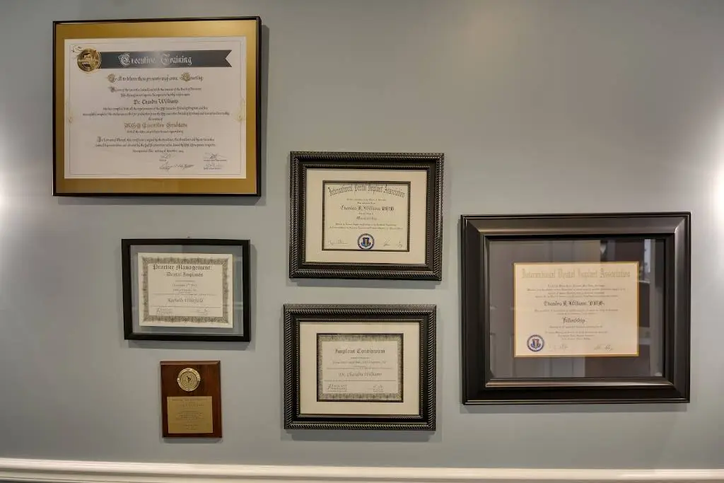 Dr. Chandra R Williams Family and Cosmetic Dentistry