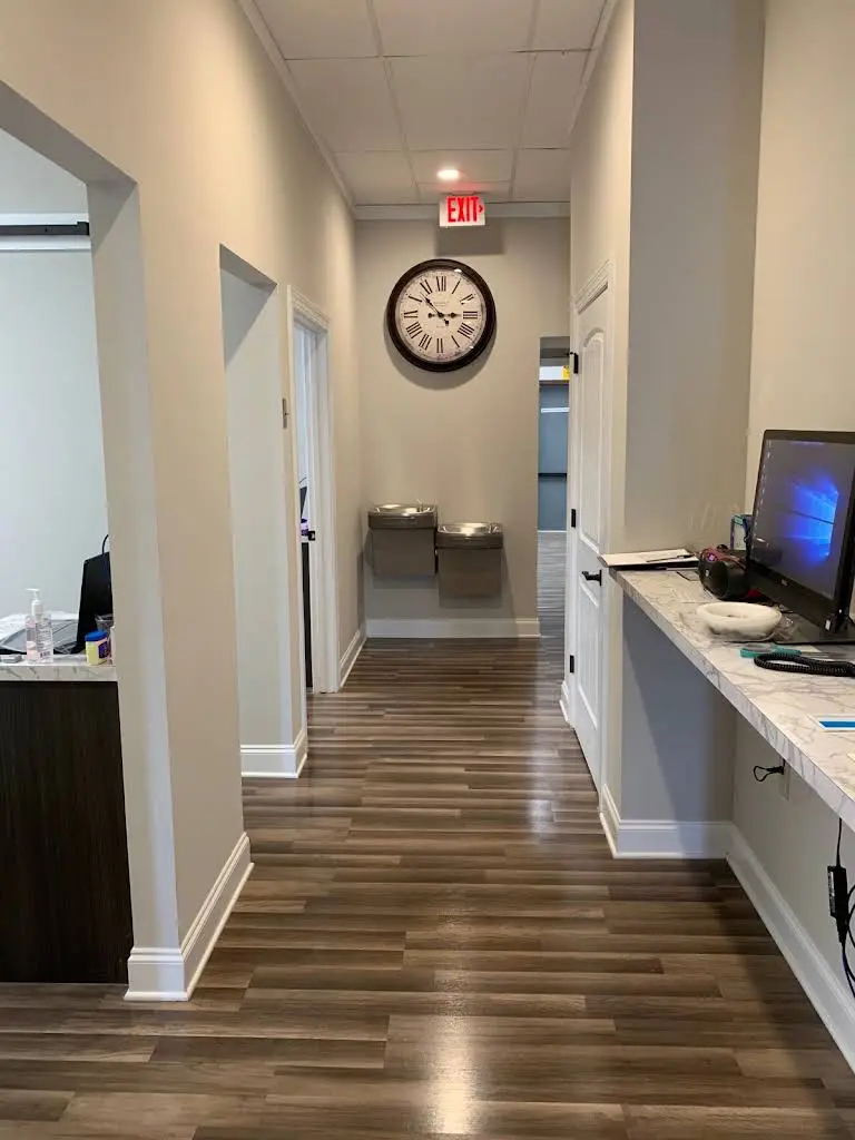 Manhiani Dental