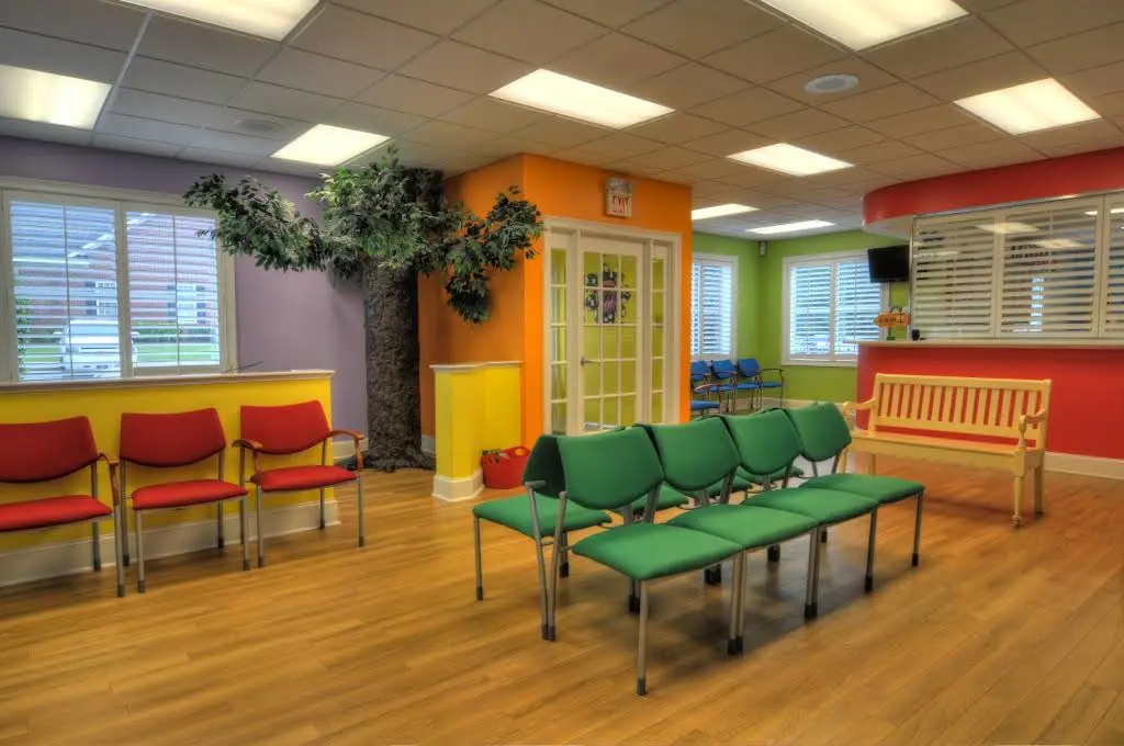 Pediatric Dental Specialists - Professional dental clinic exterior with modern facilities