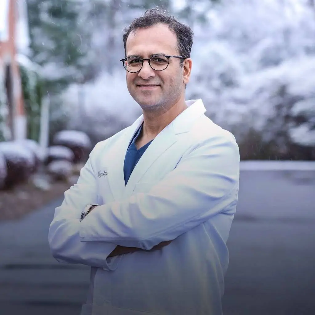 Niagara Dental Implant & Oral Surgery - Professional dental clinic exterior with modern facilities