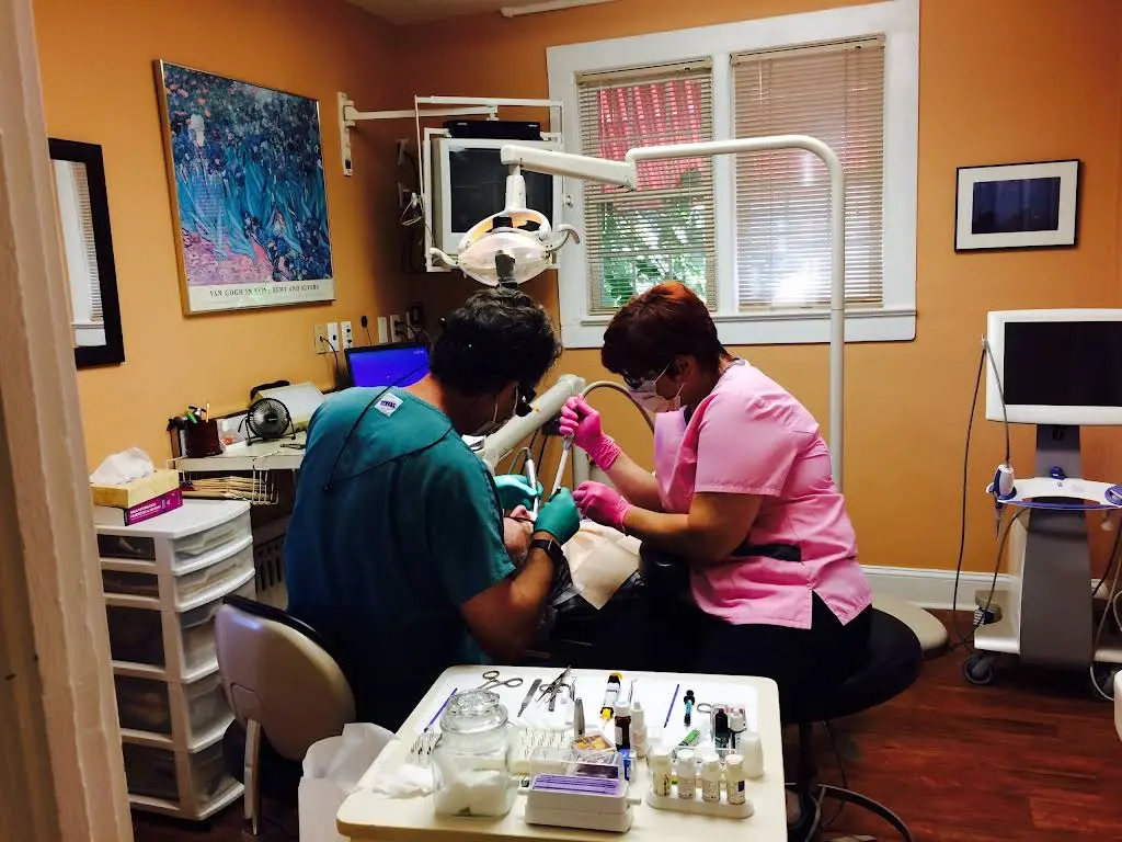 Bloom & Bloom, The Center For Excellence in Dentistry