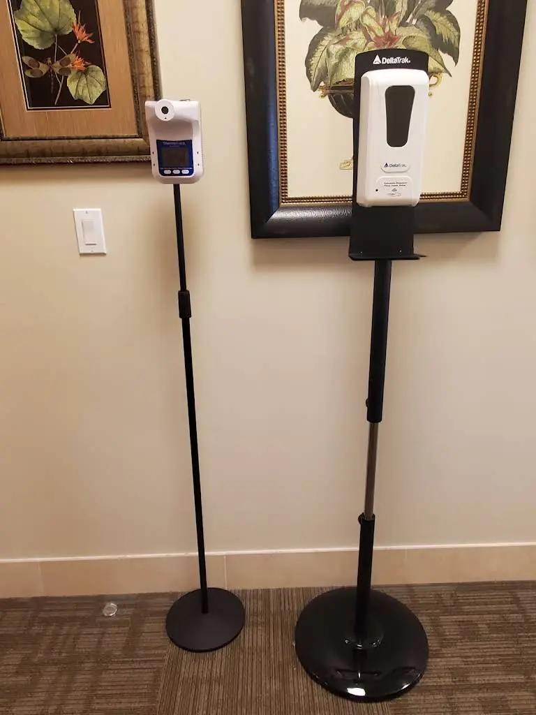 Warren Oral Surgery and Dental Implant Center