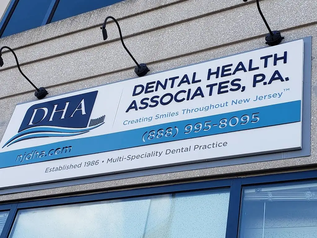 Dental Health Associates, P.A. - Professional dental clinic exterior with modern facilities