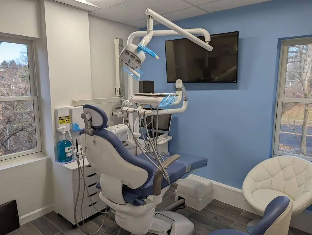 Smiling Molar Dental - Professional dental clinic exterior with modern facilities