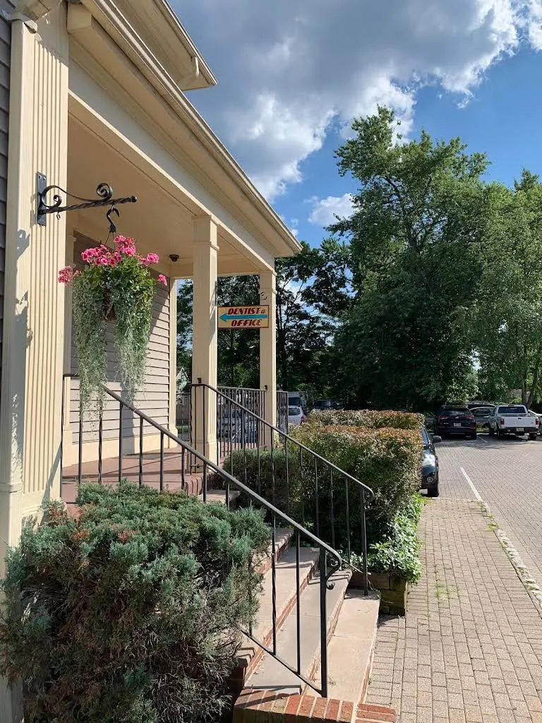Dental365 Watchung - Professional dental clinic exterior with modern facilities