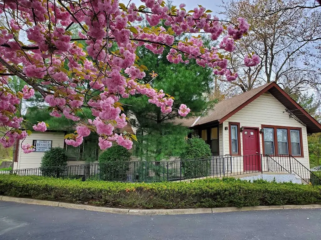 R S Family Dental Inc