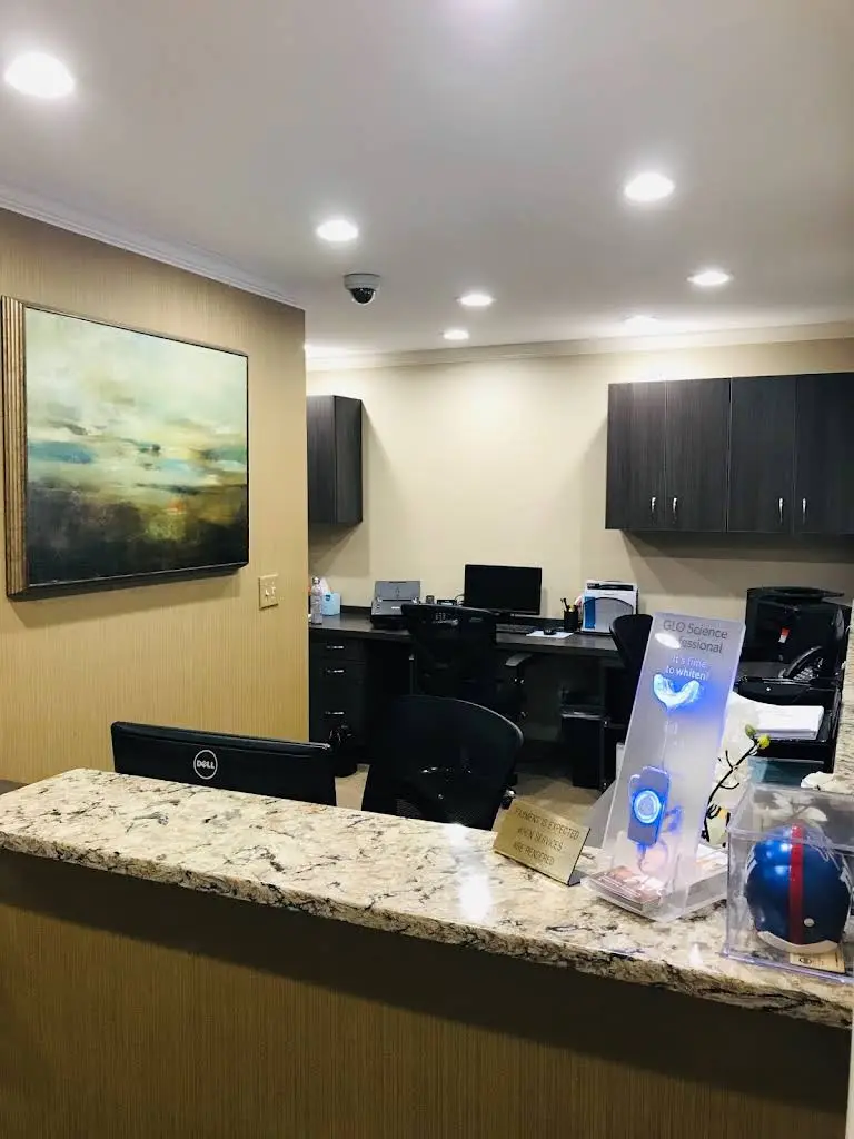 Vanaria Dental