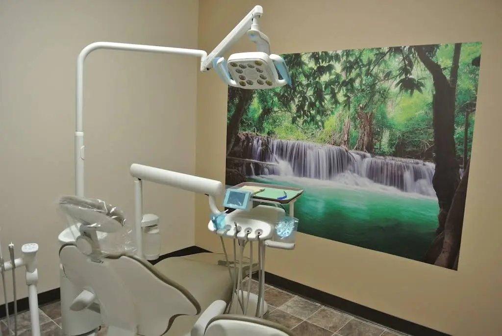 Marlton Dentistry - Professional dental clinic exterior with modern facilities