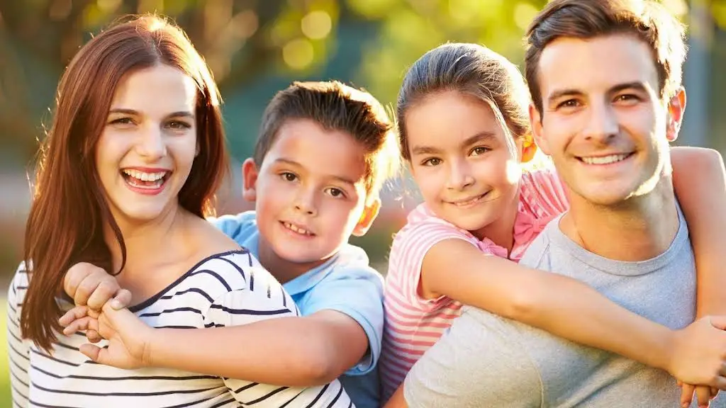 Pleasant Valley Family and Cosmetic Dentistry - Professional dental clinic exterior with modern facilities