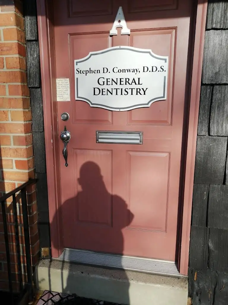 Conway Dental Associates: Conway Stephen D DDS