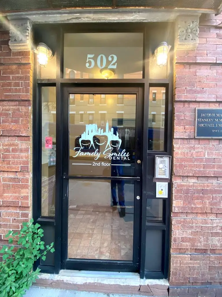 Family Smiles Dental
