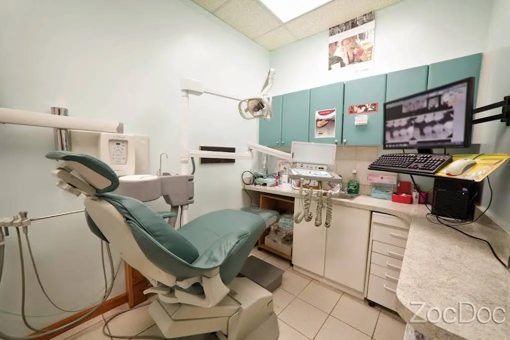 Flatbush Family Dentist - Dr. Nikolay Dayanayev