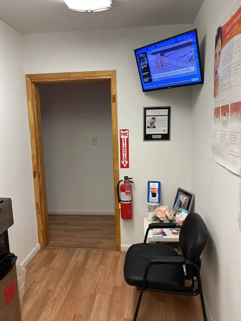 MK Smile Dental