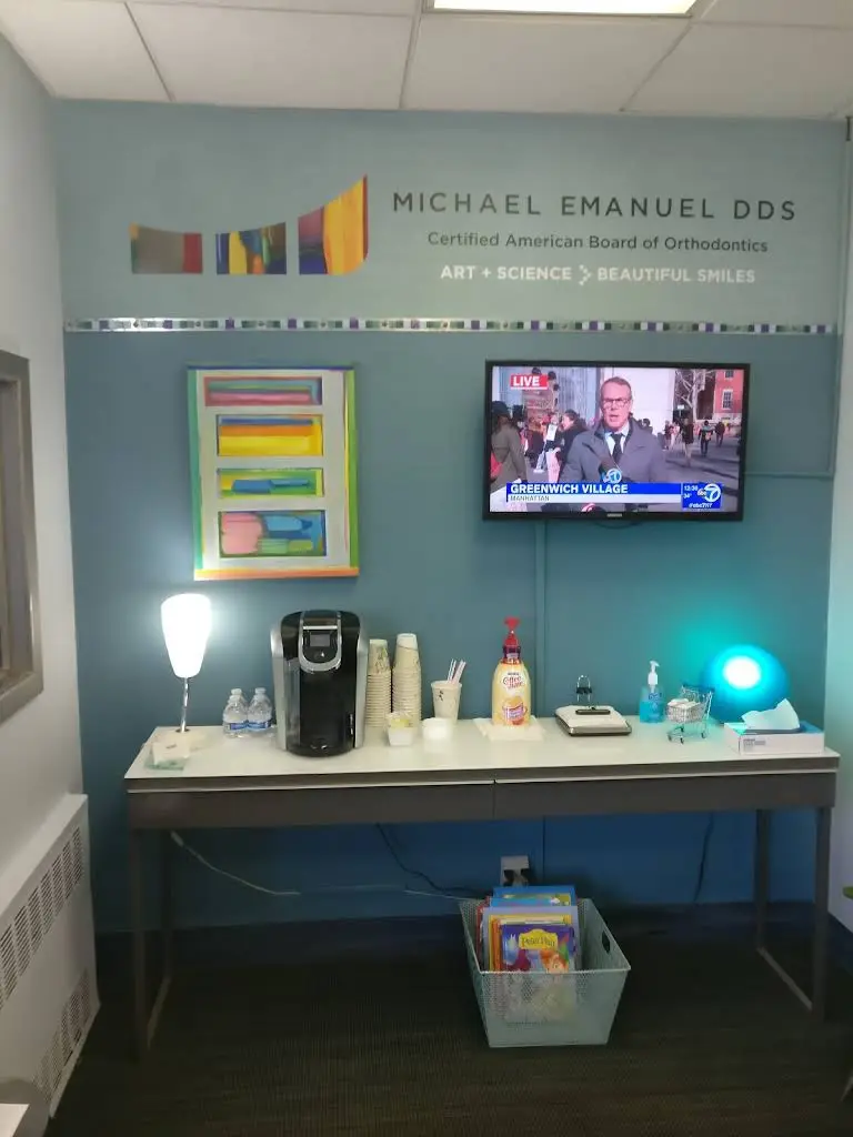 Michael Emanuel DDS PLLC