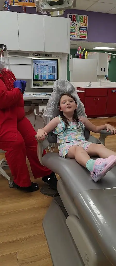 Pediatric Dental Specialists - Professional dental clinic exterior with modern facilities