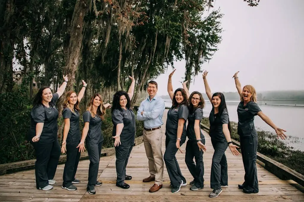 Crawford Orthodontics - Martinez - Professional dental clinic exterior with modern facilities