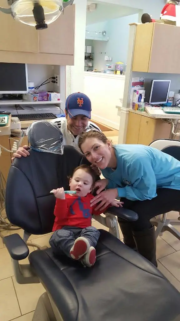 Growing Smiles Pediatric & Adolescent Dentistry