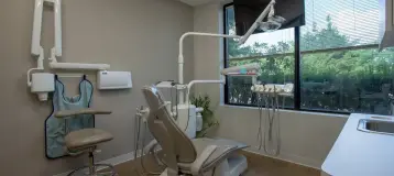 L C Quality Dental