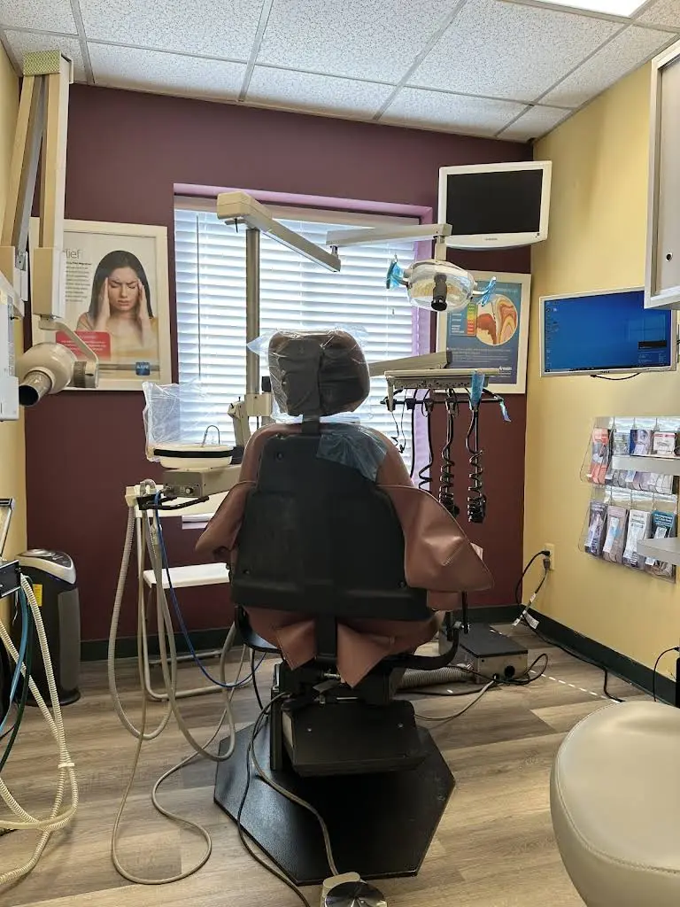 Hidden Lake Dental Associates: Dr. Grasso & Dr. Liao