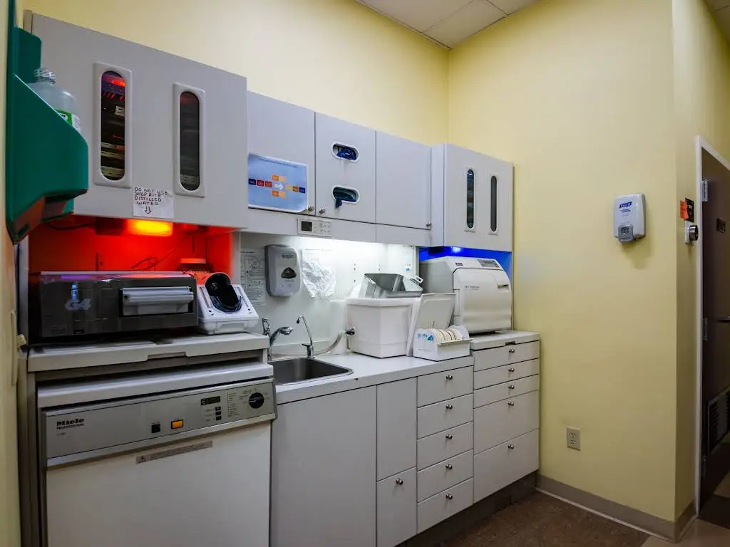A1 Dental
