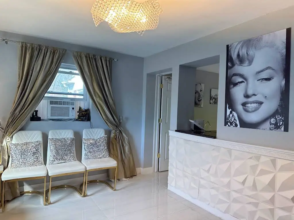 Glamorous Smile Dental Spa