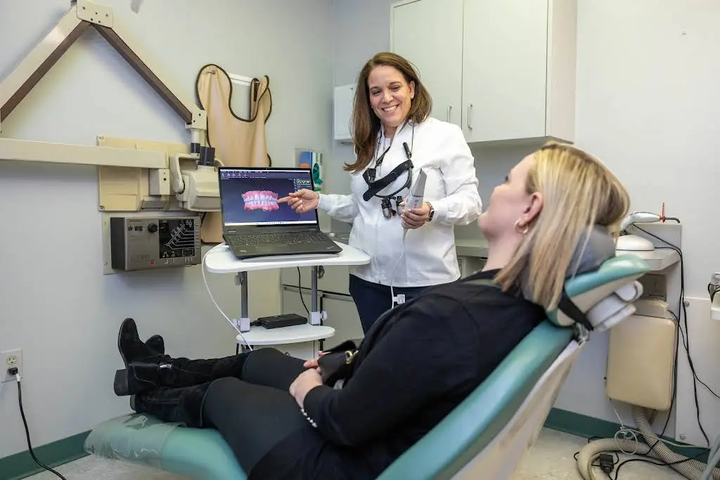 Poussin Dental