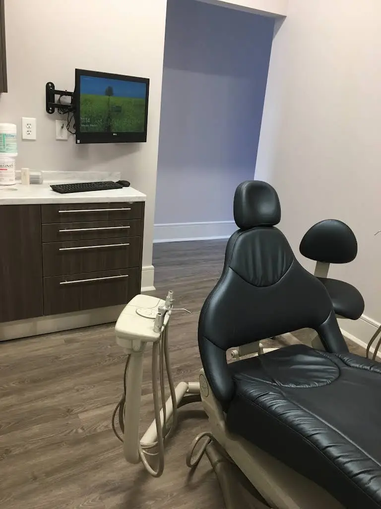 Livingston Dental: Periodontics & Implant Dentistry / Brunetti Periodontics