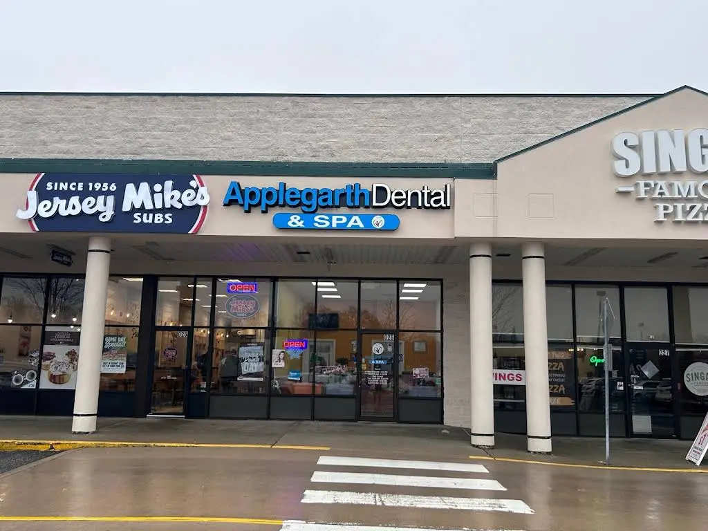 Applegarth Dental - Professional dental clinic exterior with modern facilities