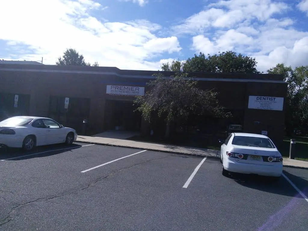 Ruchi Batra DDS LLC - Professional dental clinic exterior with modern facilities