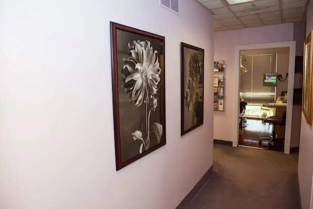 Dental Creations: Poorva Parnaik, DMD - Professional dental clinic exterior with modern facilities