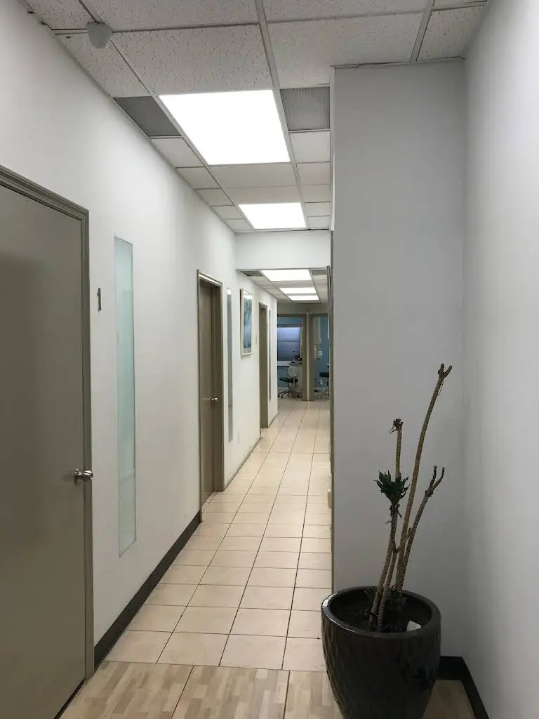 Jane Yang Dental, P.C. - Professional dental clinic exterior with modern facilities