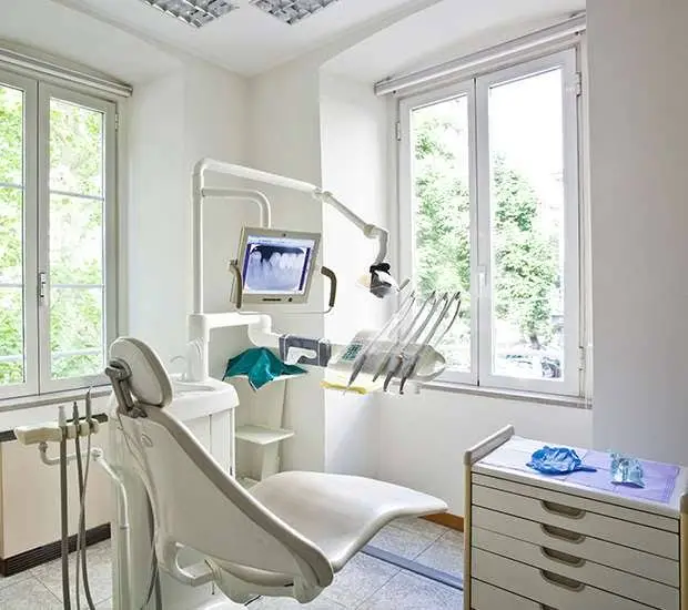 Georgetown Plaza Dental - Professional dental clinic exterior with modern facilities