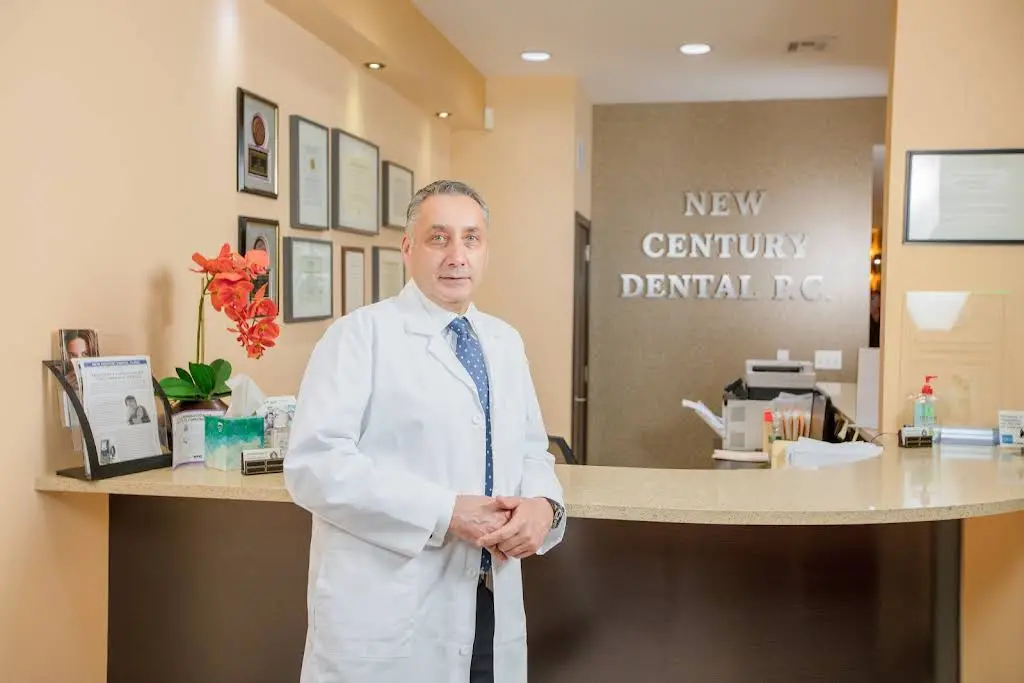 Onatsky Dental Clinic - Professional dental clinic exterior with modern facilities