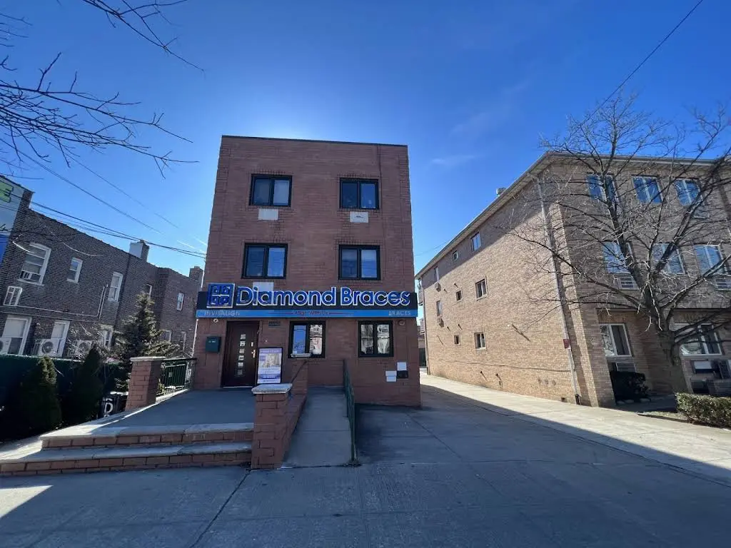 Diamond Braces - Professional dental clinic exterior with modern facilities