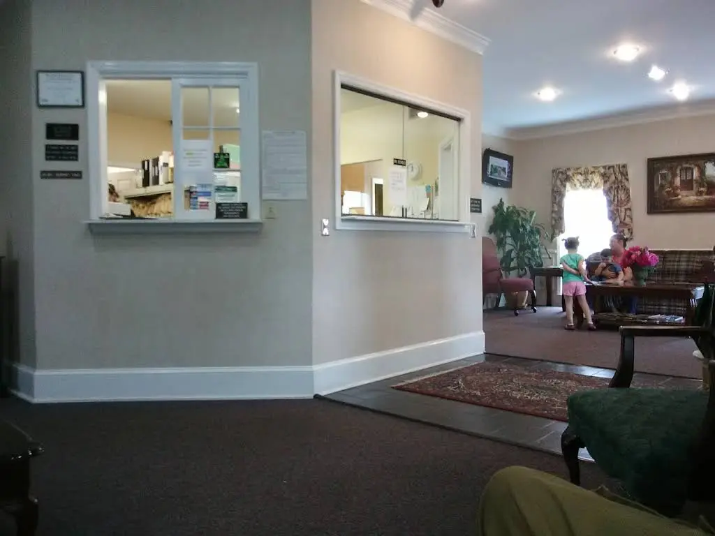 Wrightsboro Road Dental Clinic - Professional dental clinic exterior with modern facilities