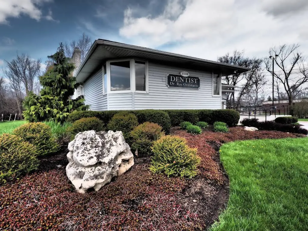 Ray Ordinario Dentistry - Professional dental clinic exterior with modern facilities