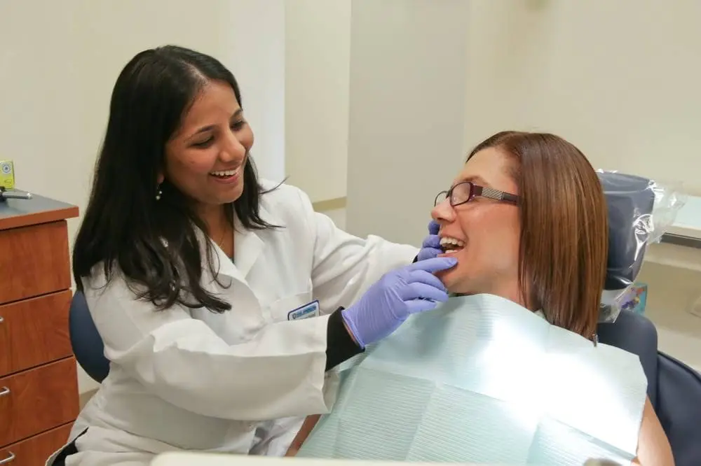 Dr. Dental: Dentistry & Braces
