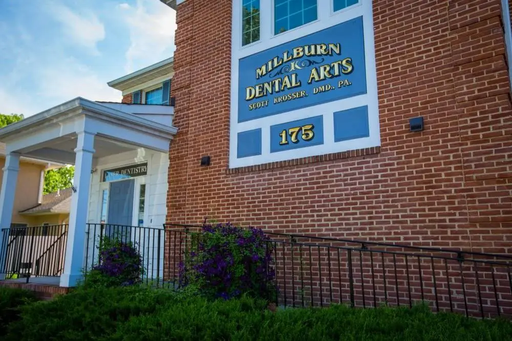 Mondovi Dental